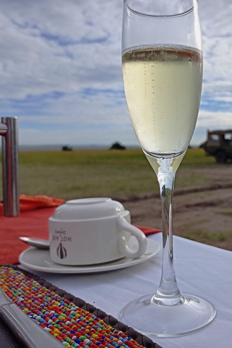 Champagne Breakfast in Maasai Mara